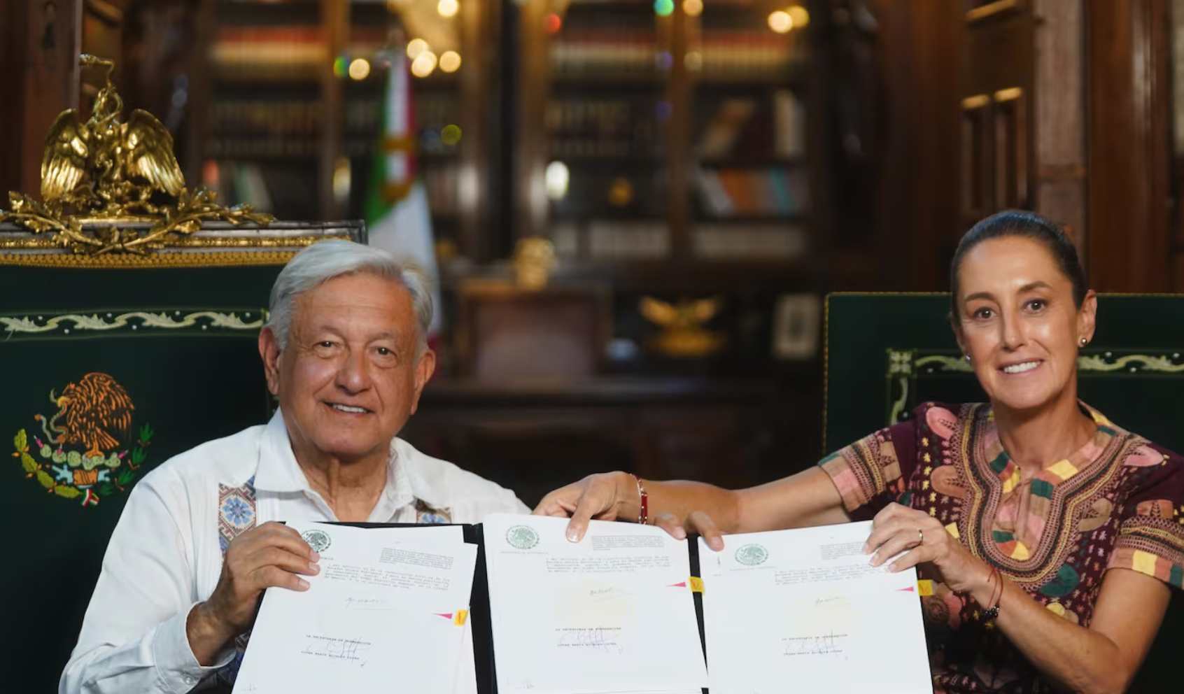 López Obrador firma decreto y lo publica en el DOF